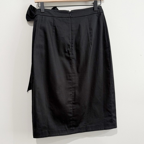 ANTHRO Maeve Ruffle Tie Midi Skirt Ruffle Black Classic Preppy Office Size 2 - Picture 4 of 9